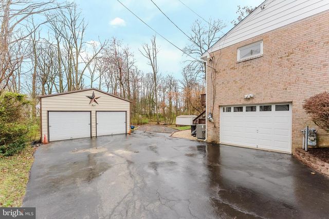 10811 ORCHARD ST, Fairfax, VA 22030