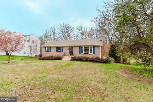 10811 ORCHARD ST, Fairfax, VA 22030