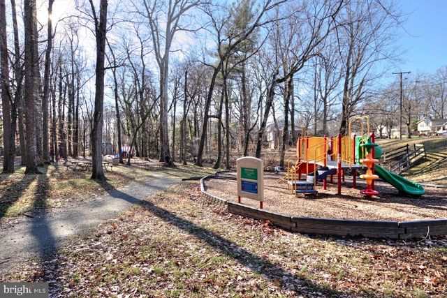 10811 ORCHARD ST, Fairfax, VA 22030