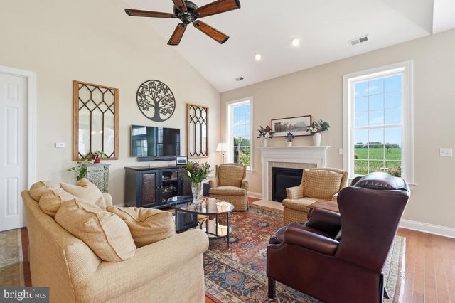 4829 SPENCER DR, Schwenksville, PA 19473