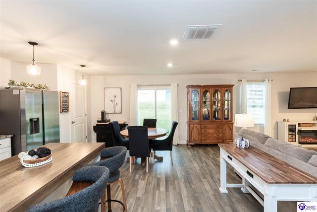 113 Elegance Way, Elizabethtown, KY 42701