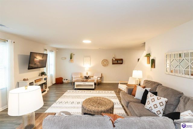 113 Elegance Way, Elizabethtown, KY 42701