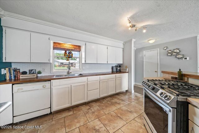 4850 Key Madeira Drive, Titusville, FL 32780