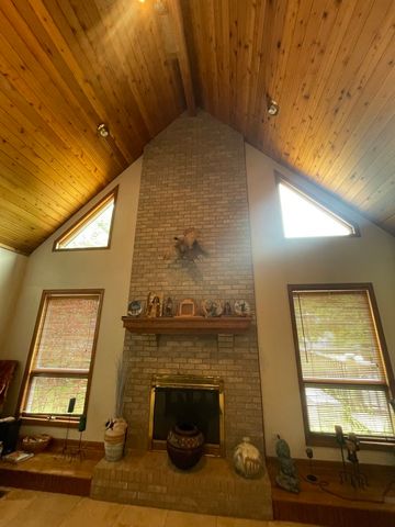 1341 Portage Lane, Woodstock, IL 60098