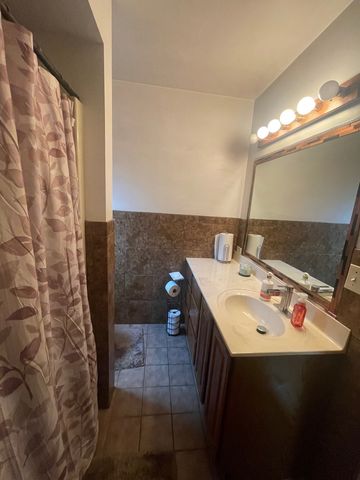 1341 Portage Lane, Woodstock, IL 60098