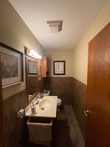 1341 Portage Lane, Woodstock, IL 60098