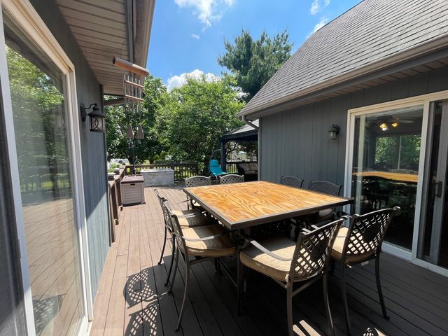 1341 Portage Lane, Woodstock, IL 60098