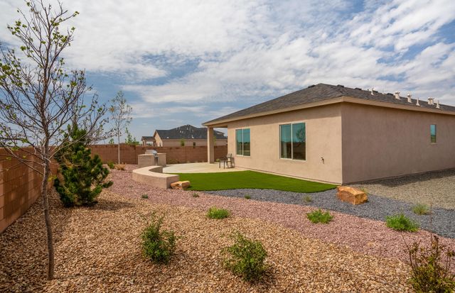 250 Spectrum Avenue SW, Rio Rancho, NM 87124