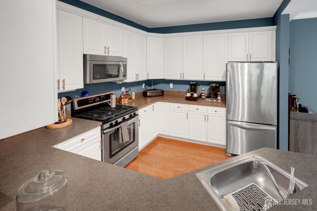 234 Sloan Court, Matawan, NJ 07747