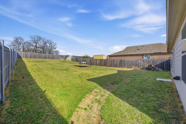 1393 Beach Drive, Pelican Bay, TX 76020