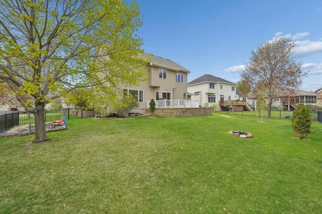 9595 Dunes Avenue, Cottage Grove, MN 55016