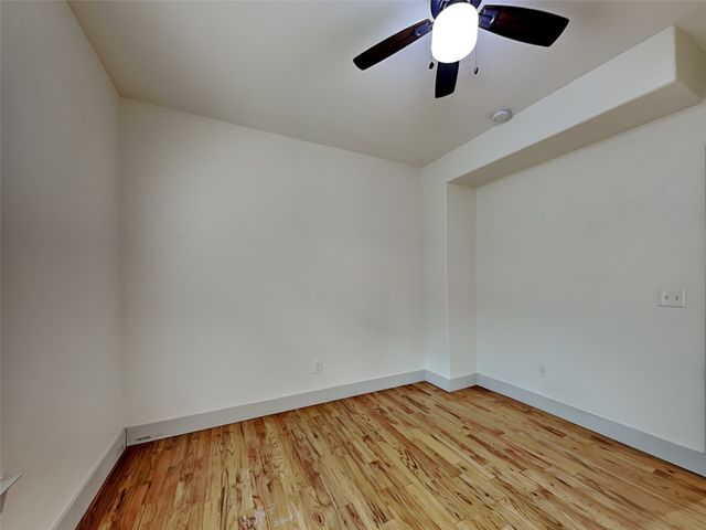 1023 N Madison Avenue, Dallas, TX 75208