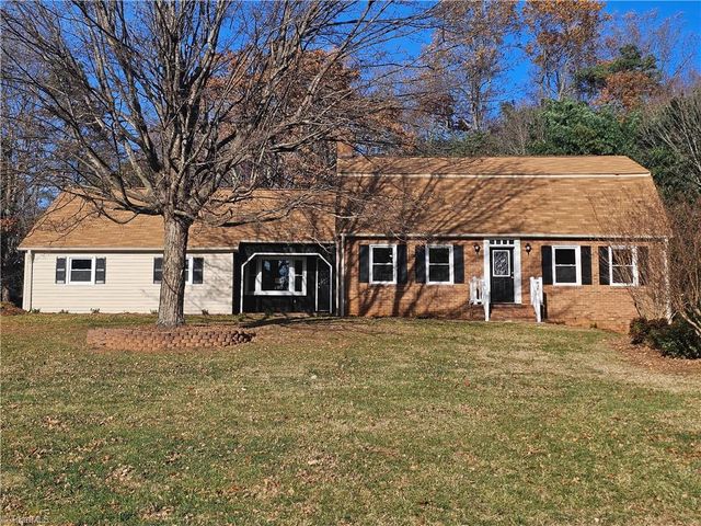 3721 Herchel Lane, Winston-salem, NC 27106