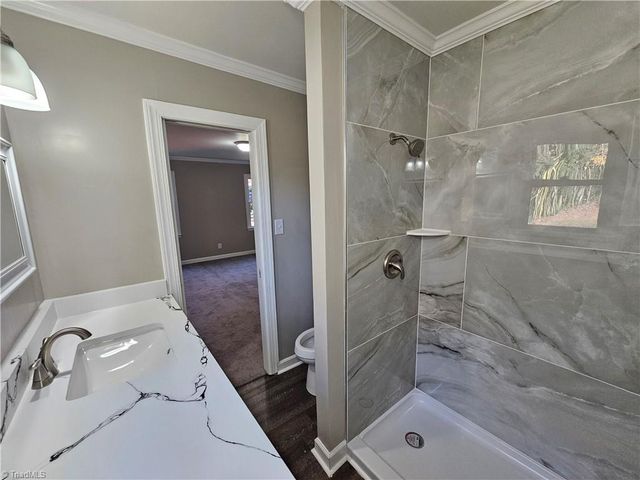 3721 Herchel Lane, Winston-salem, NC 27106