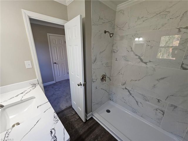 3721 Herchel Lane, Winston-salem, NC 27106