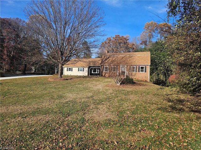 3721 Herchel Lane, Winston-salem, NC 27106