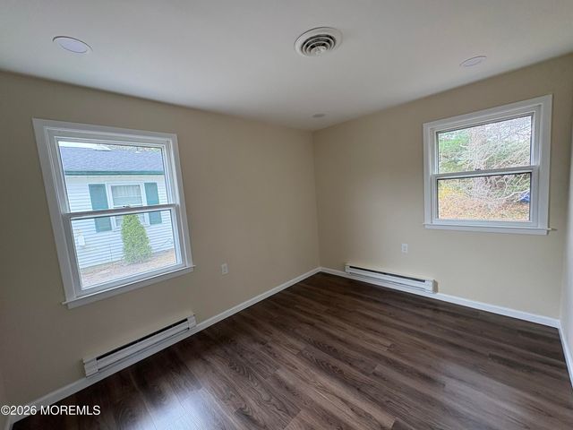 36 Westport Drive 71, Whiting, NJ 08759