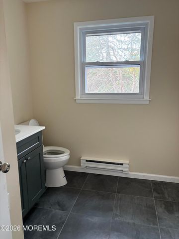 36 Westport Drive 71, Whiting, NJ 08759