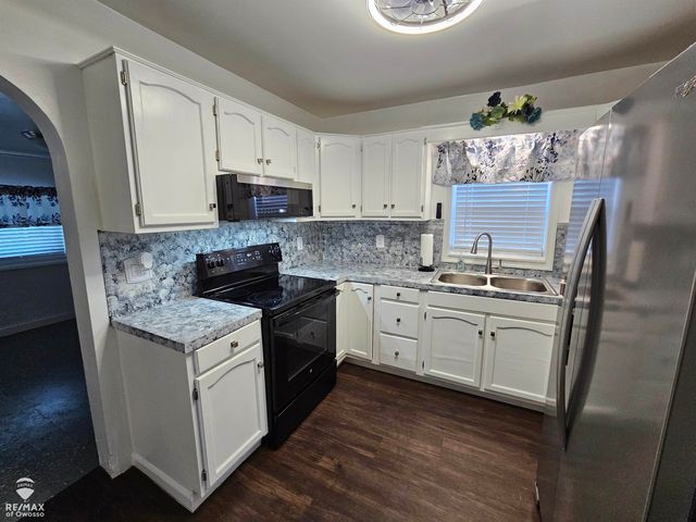 304 W Corunna Avenue, Owosso, MI 48867