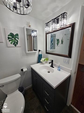 304 W Corunna Avenue, Owosso, MI 48867