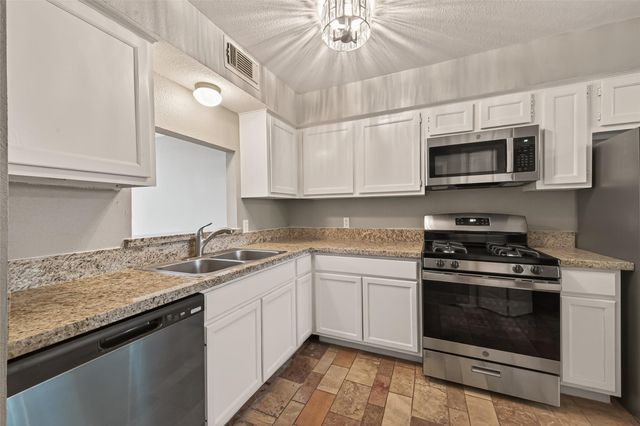 15353 Falmouth Avenue 2, Houston, TX 77084