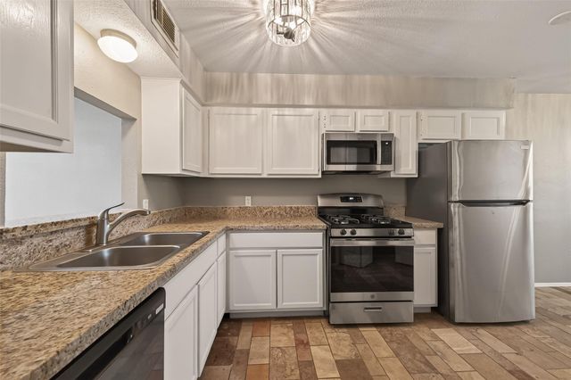 15353 Falmouth Avenue 2, Houston, TX 77084