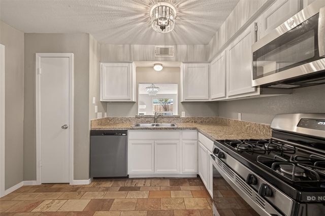 15353 Falmouth Avenue 2, Houston, TX 77084