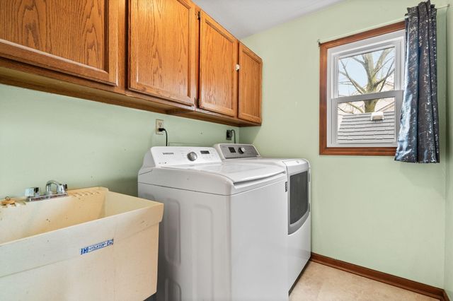 1284 Brandywine Street, Temperance, MI 48182