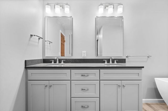 1284 Brandywine Street, Temperance, MI 48182