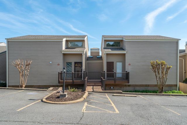 200 Pretti Pt Apt C1, Hot Springs, AR 71913