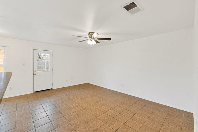 102 Lorie Street, Alvarado, TX 76009