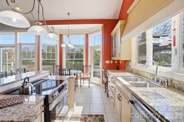 186 Hazelton Loop, Mooresville, NC 28117