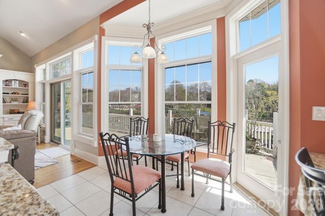 186 Hazelton Loop, Mooresville, NC 28117