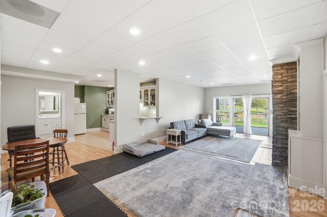 186 Hazelton Loop, Mooresville, NC 28117