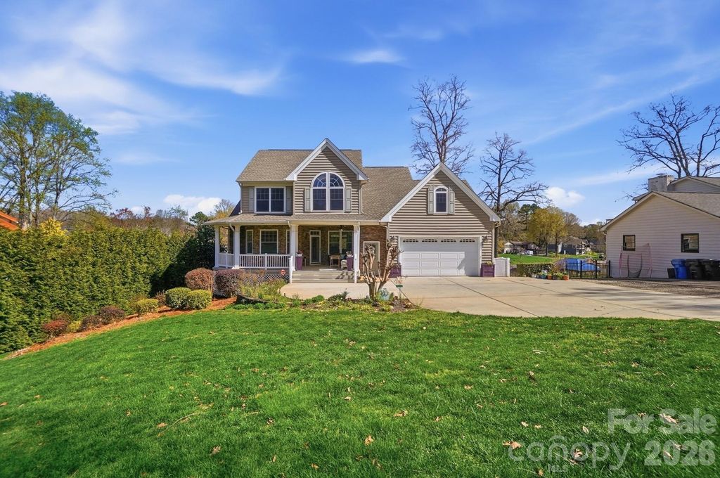 186 Hazelton Loop, Mooresville, NC 28117