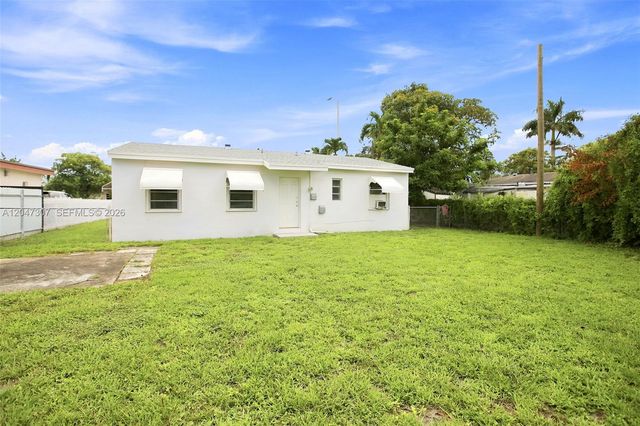 790 E 6th Place, Hialeah, FL 33010