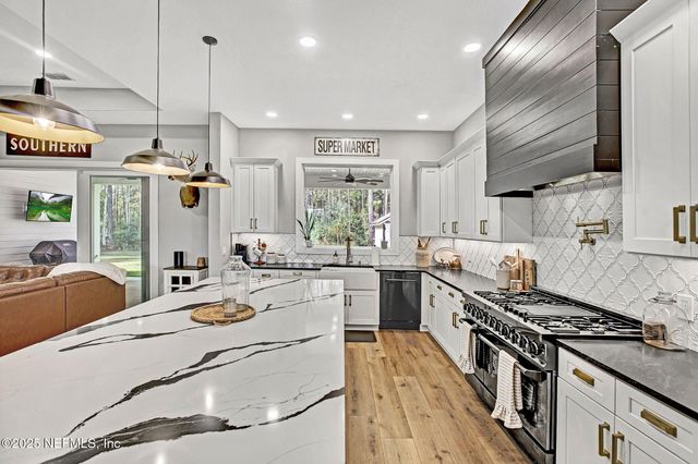 138 LAKE ASBURY Drive, Green Cove Springs, FL 32043