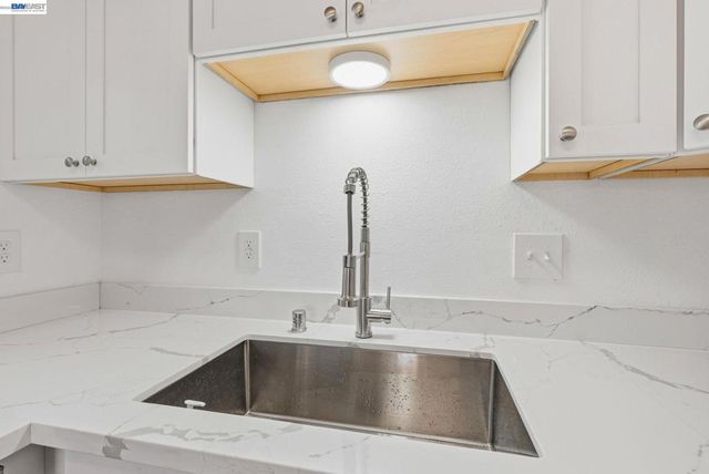1020 Barbara Ln, San Pablo, CA 94806