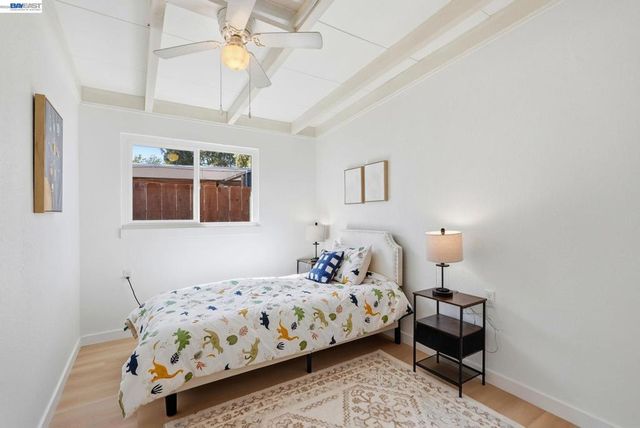 1020 Barbara Ln, San Pablo, CA 94806
