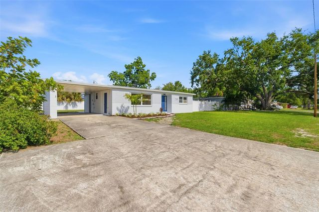 7528 17TH WAY N, St Petersburg, FL 33702