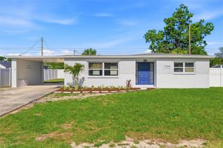7528 17TH WAY N, St Petersburg, FL 33702