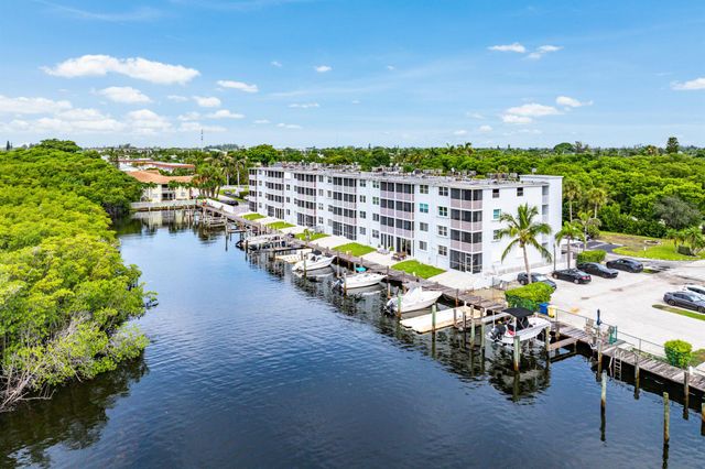 689 NE 6th Court 4050, Boynton Beach, FL 33435