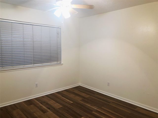 15310 Glenwood Park Drive, Houston, TX 77095