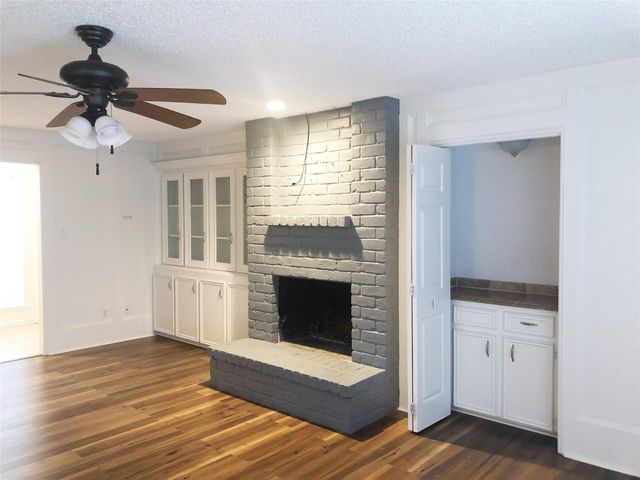 15310 Glenwood Park Drive, Houston, TX 77095