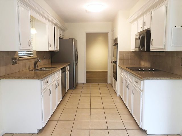 15310 Glenwood Park Drive, Houston, TX 77095