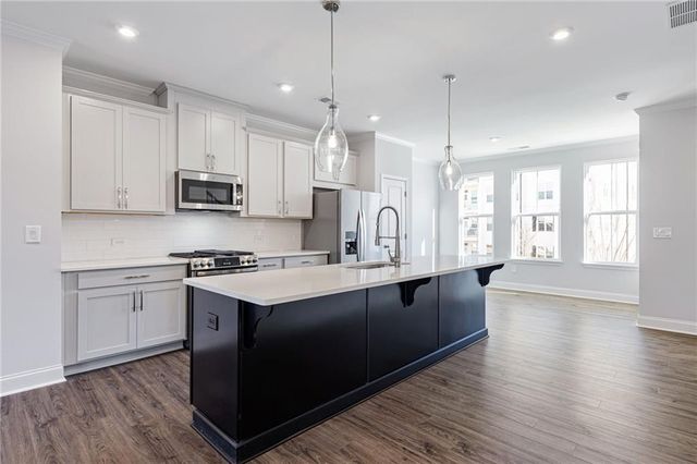 3331 Owl Creek Parkway, Acworth, GA 30102