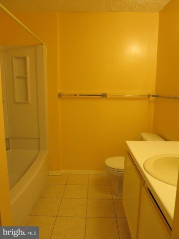 7727 EAGLES HEAD CT, Rockville, MD 20855