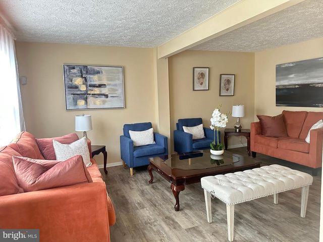 7727 EAGLES HEAD CT, Rockville, MD 20855