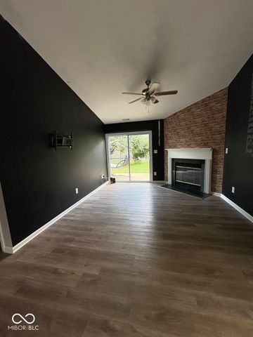 144 Meadow Glen Drive, Avon, IN 46123