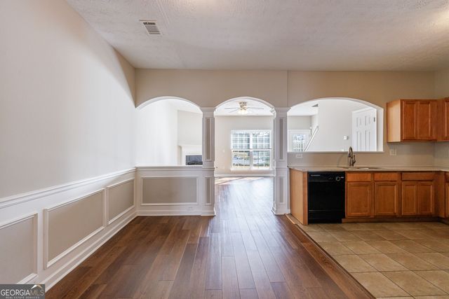 2873 Snapfinger Manor, Decatur, GA 30035